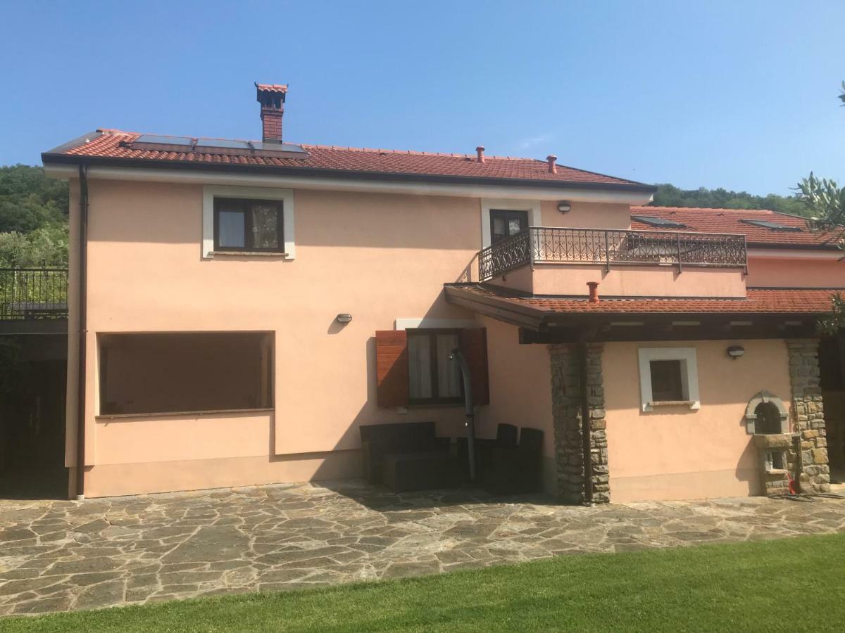 Apartments Vidovic Cezarji Buitenkant foto
