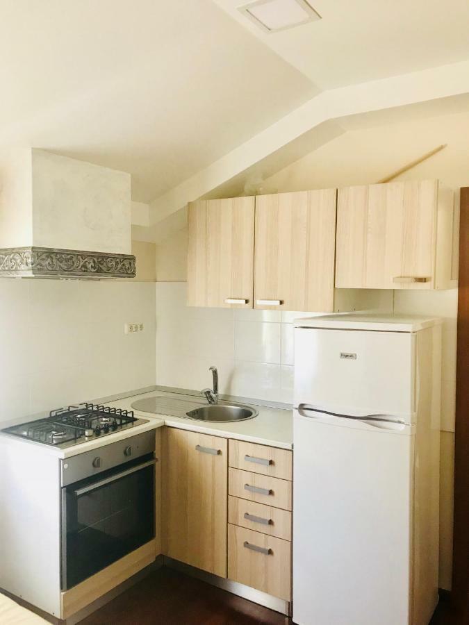 Apartments Vidovic Cezarji Buitenkant foto